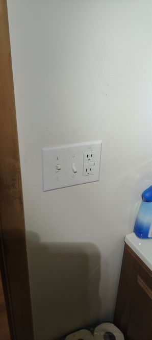 Lighting Installation & Light Switch Upgrades in Reynoldsburg, OH (2)