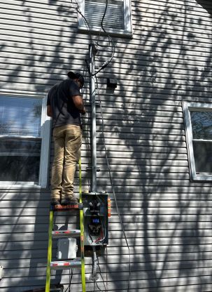 Electrician in Dublin, OH (2)